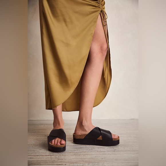 💫Free People Sidelines Flatform Sandals✨ Brand New✨ - Picture 3 of 14